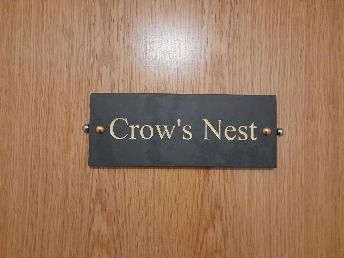 Crow's Nest Penthouse With Free Access Somerford Keynes